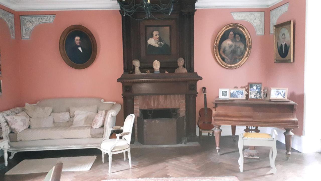 La Cure Du Maine Charles Bed & Breakfast Birac  Exterior photo