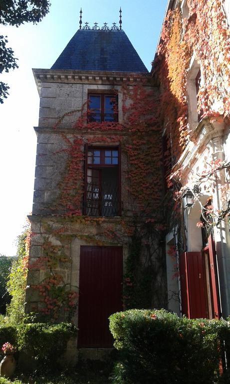 La Cure Du Maine Charles Bed & Breakfast Birac  Exterior photo