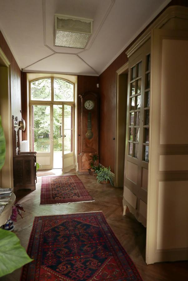 La Cure Du Maine Charles Bed & Breakfast Birac  Exterior photo
