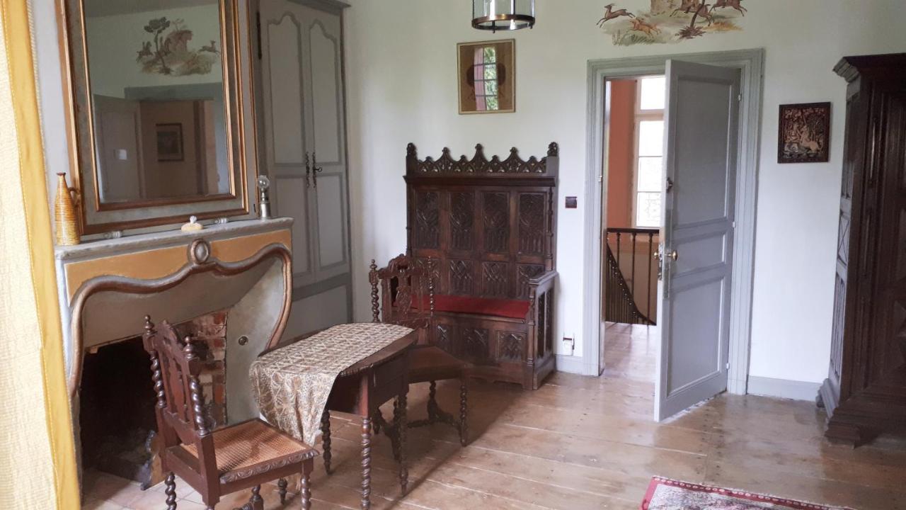 La Cure Du Maine Charles Bed & Breakfast Birac  Exterior photo